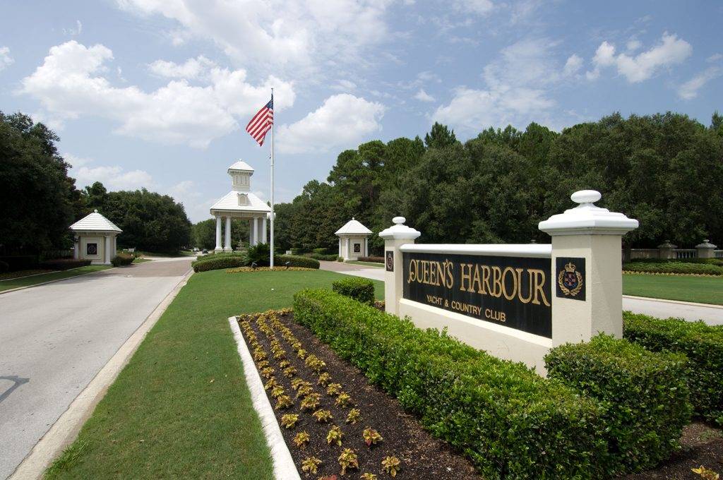 Queen's Harbour Yacht & Country Club in Florida