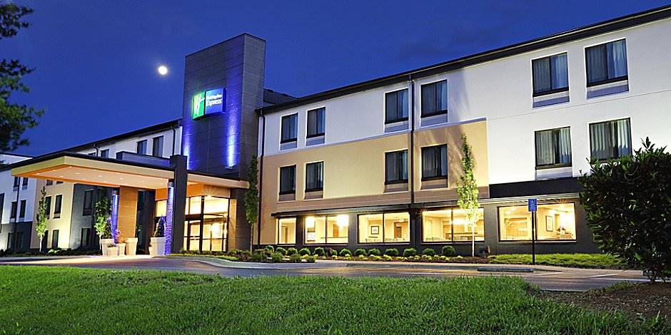 Holiday Inn Express Cool Springs image