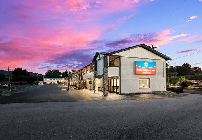 SuresStay Plus Pigeon Forge