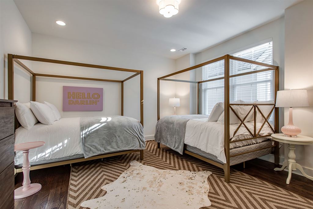 Wedgewood Houston Townhouse