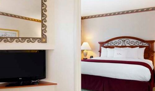 Doubletree Nashville Airport