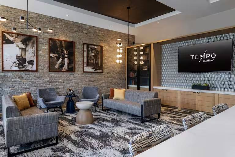 Tempo by Hilton Louisville NuLu