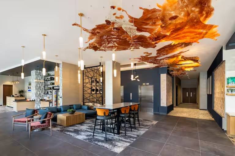 Tempo by Hilton Louisville NuLu