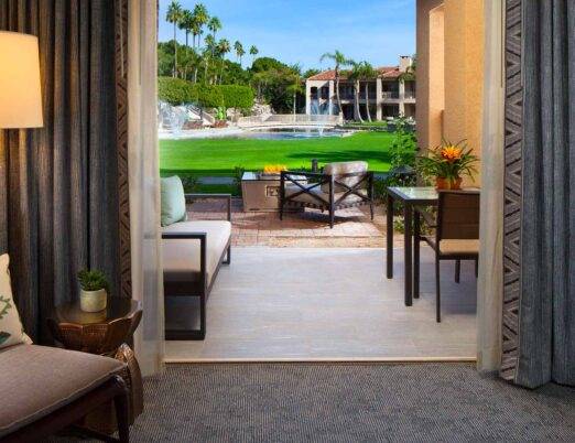 The Phoenician Casitas