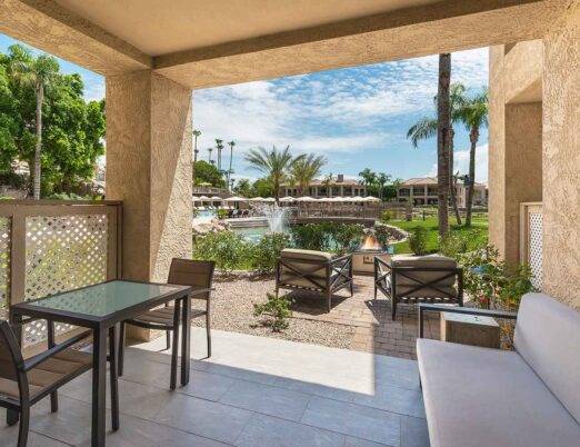 The Phoenician Casitas