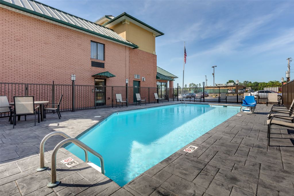 Comfort Inn Lenoir City